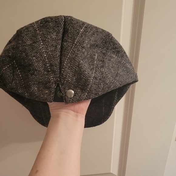 Newspaper hat plaid - Picture 3 of 3